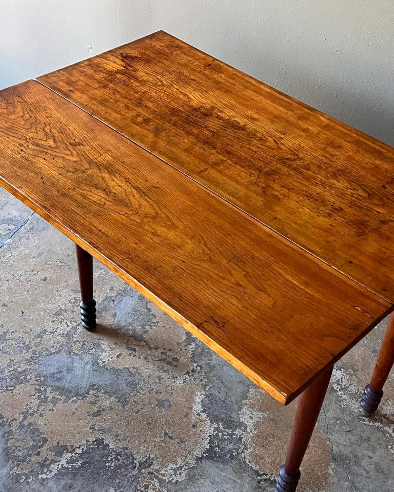 Bobbin Leg Drop Leaf Table