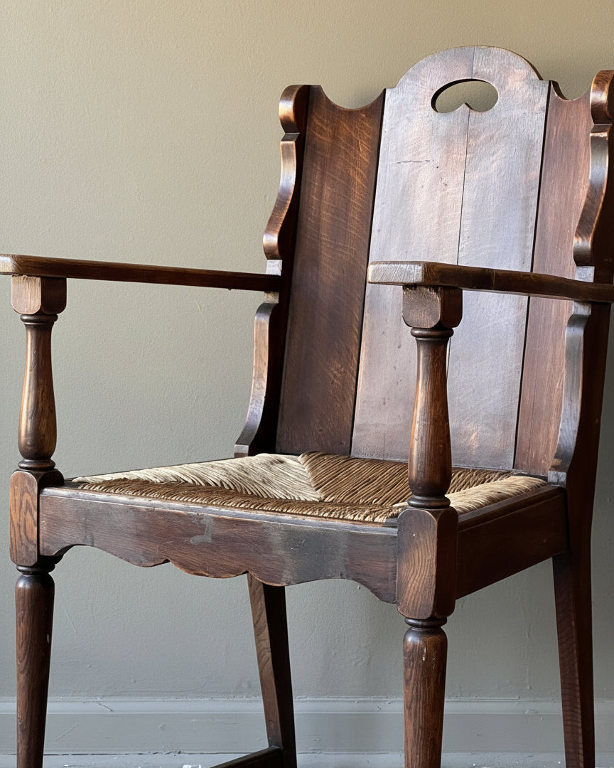 English Oak Wainscot Chair