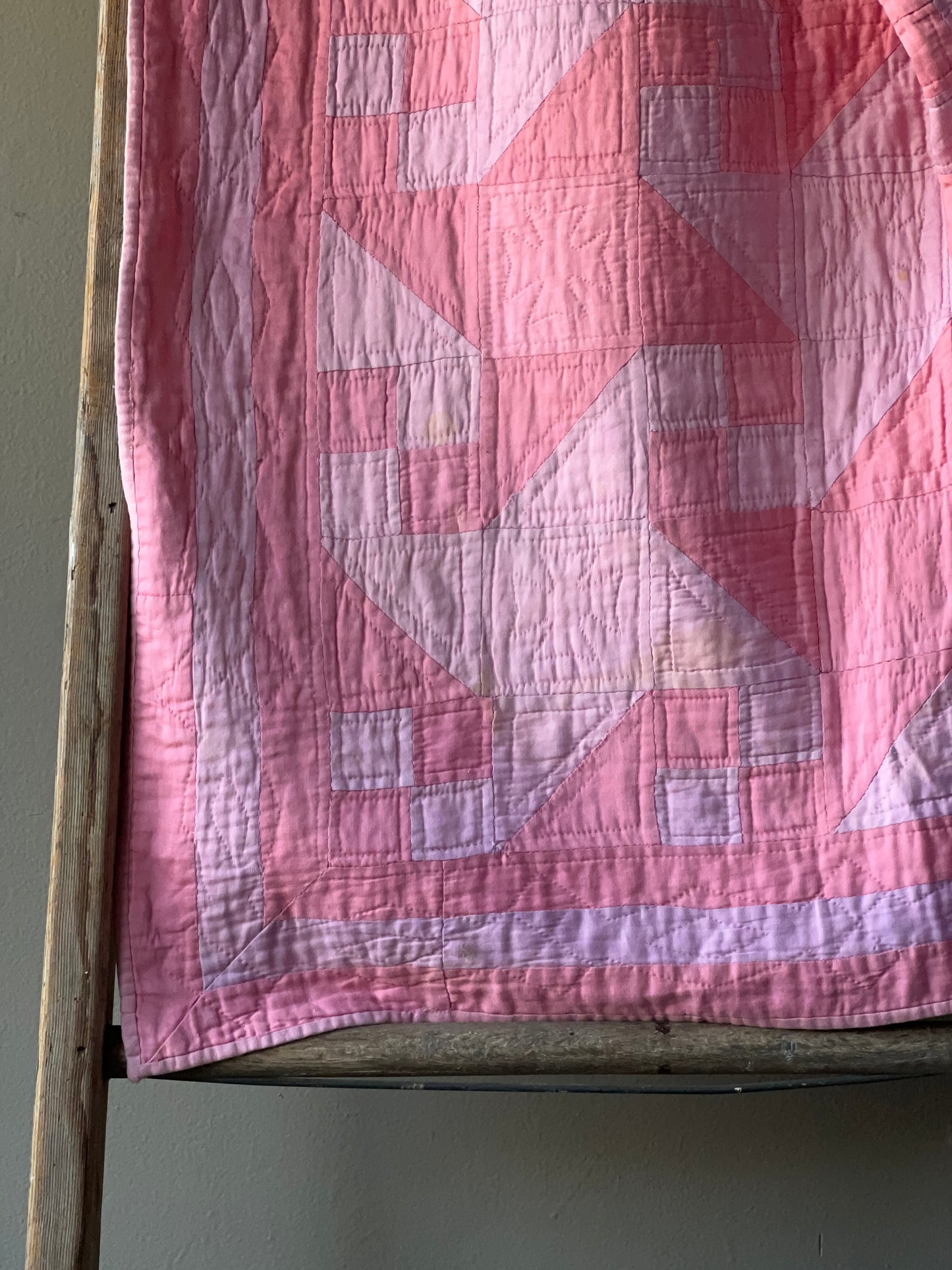 Vintage Quilt in Pink & Lilac
