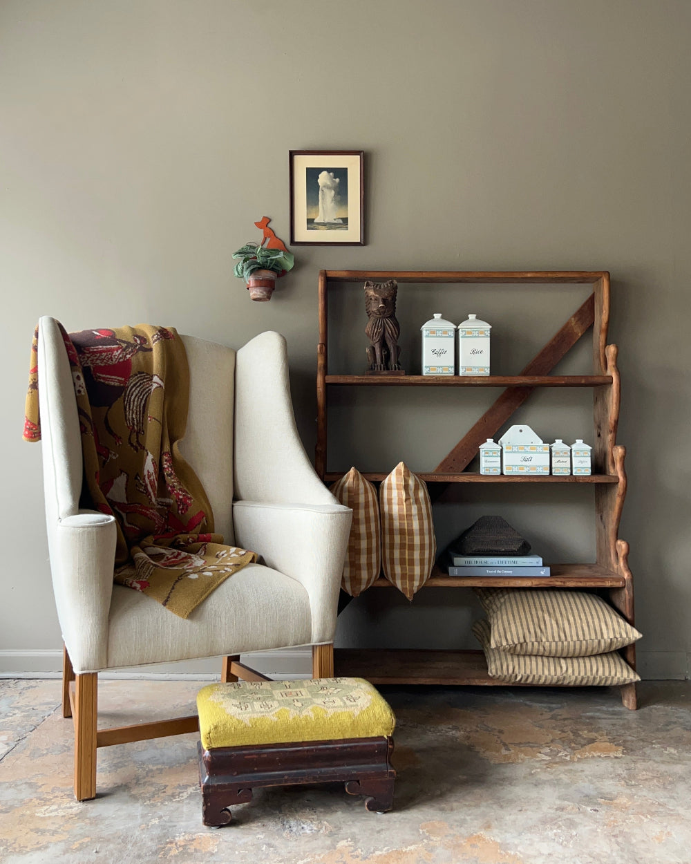 Folk Art Graduated Bookshelf