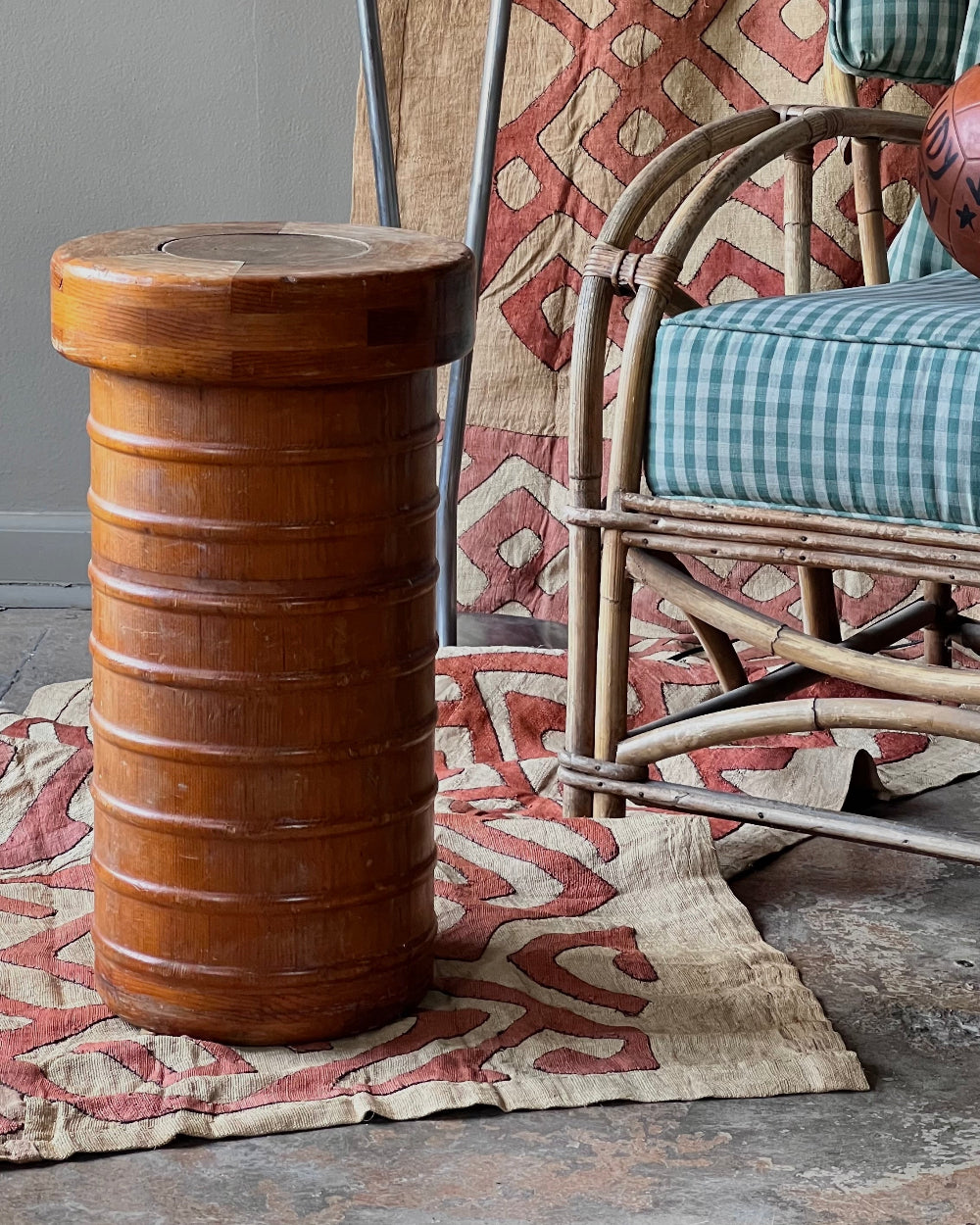 Tall Wood Object | Table