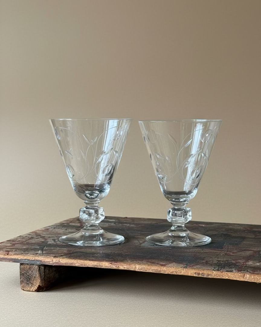 Set/8 Crystal Wine Glasses