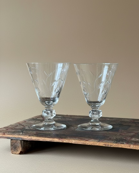 Set/8 Crystal Wine Glasses