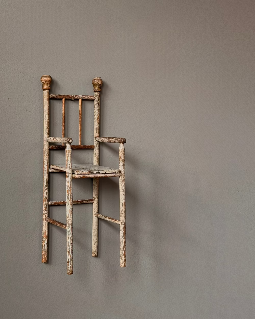 Simple Doll Chair in Ivory