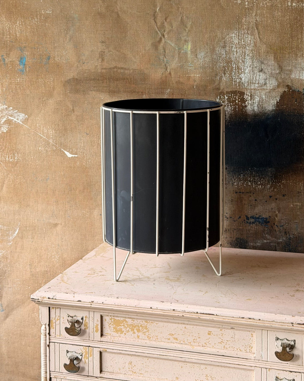 Hairpin Waste Basket | Richard Galef