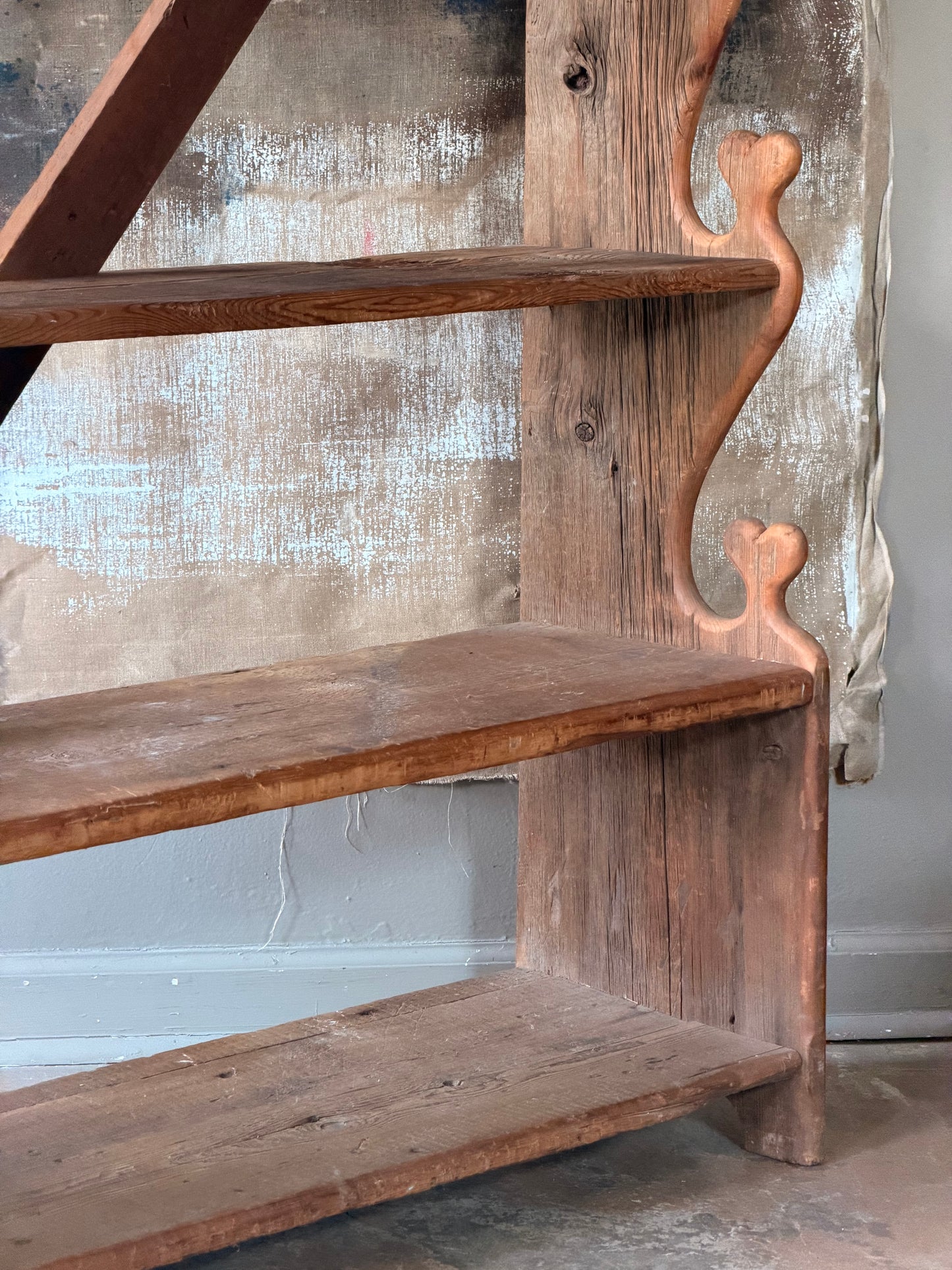 Folk Art Graduated Bookshelf