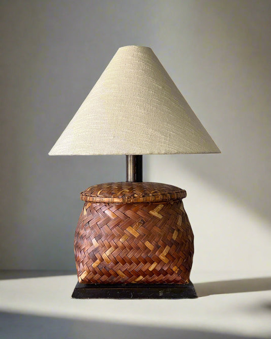 Lidded Basket Table Lamp