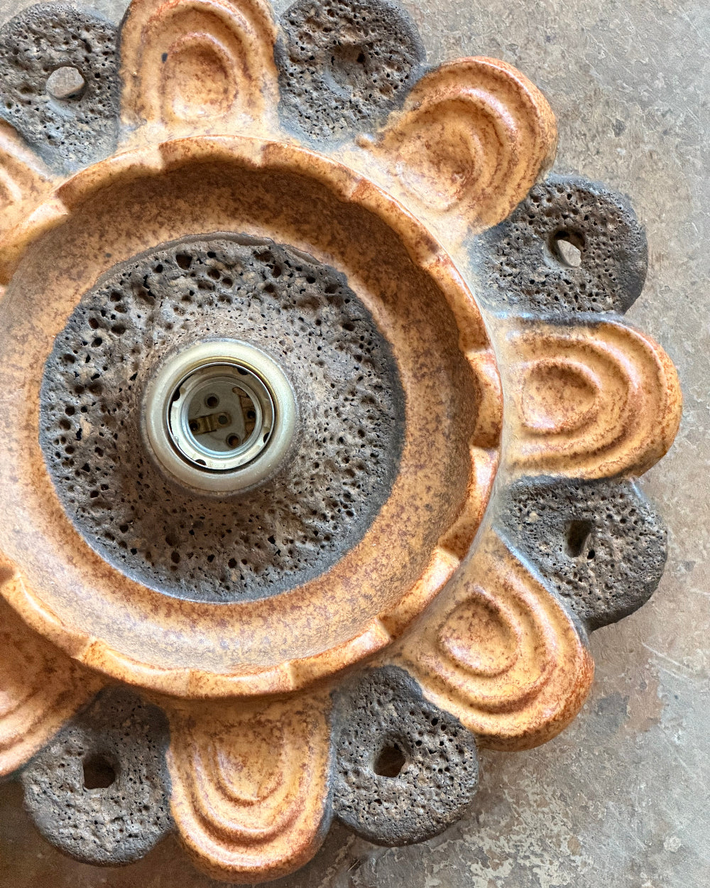 Scalloped Fat Lava Sconce