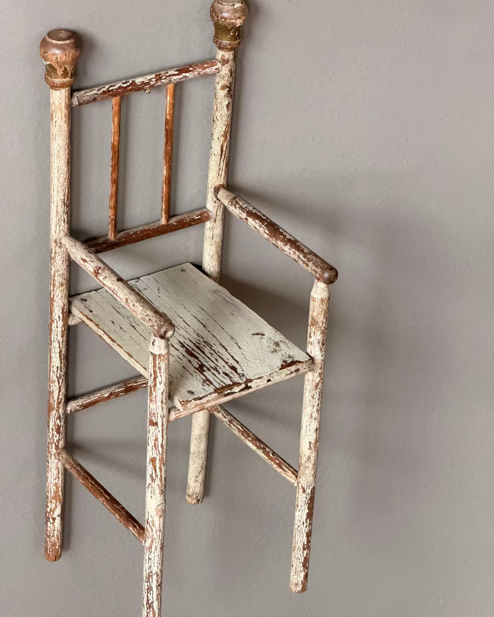 Simple Doll Chair in Ivory