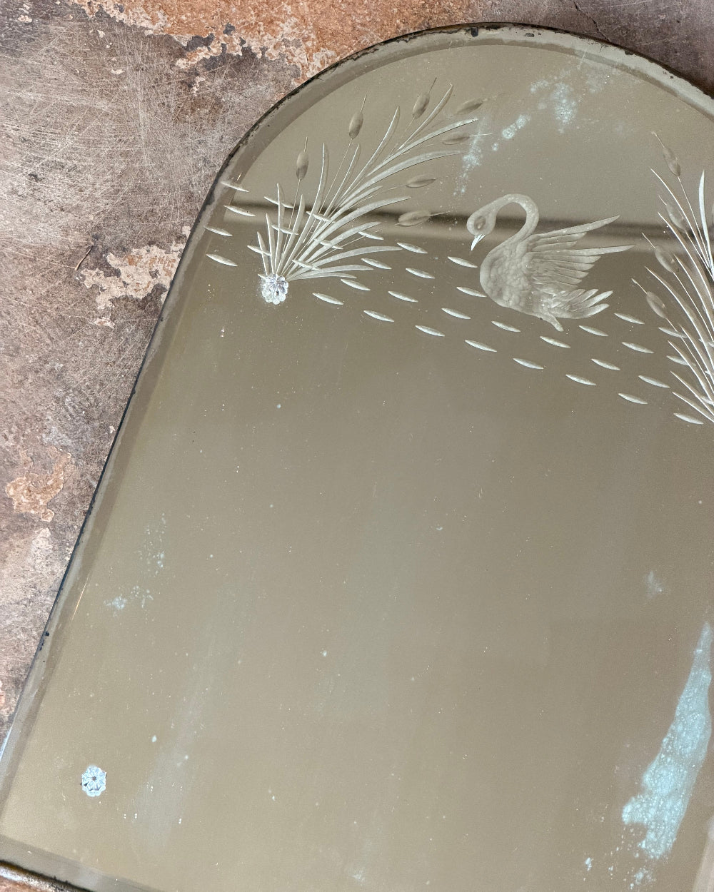 Arched Mirror With Swan Motif