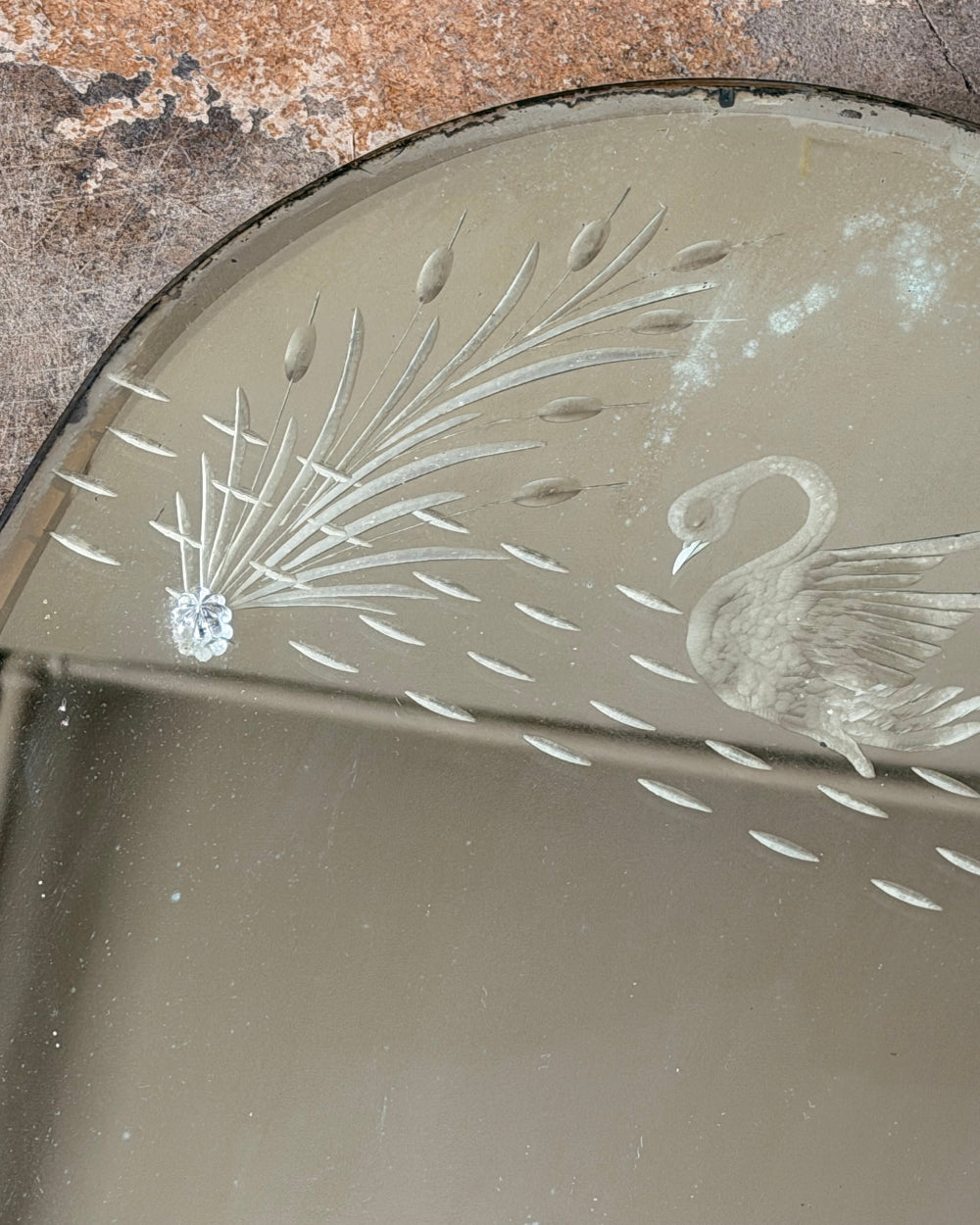 Arched Mirror With Swan Motif